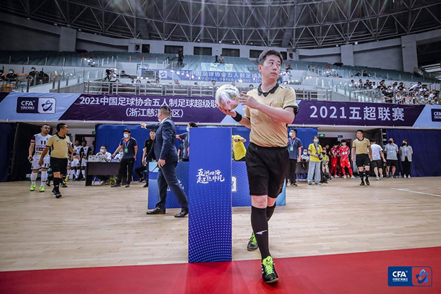 小萨32+21国王险胜鹈鹕3连胜 绿军大胜活塞