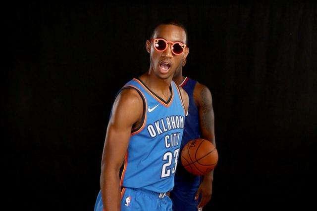 李月汝31+15李梦13分 中国女篮加时不敌西班牙